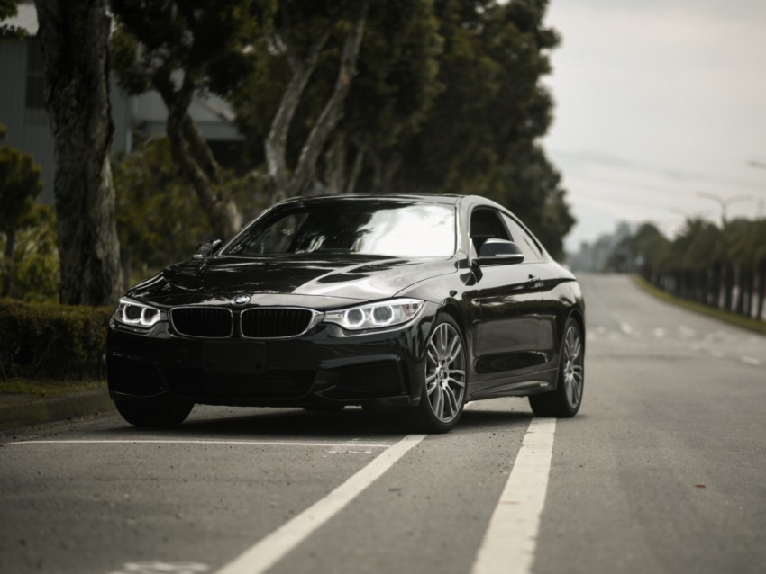 Bmw 4 Bmw F32 Bmw Black Headlights Background