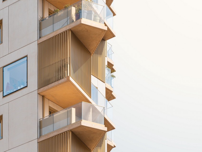 Building Facade Architecture Balconies Windows Background