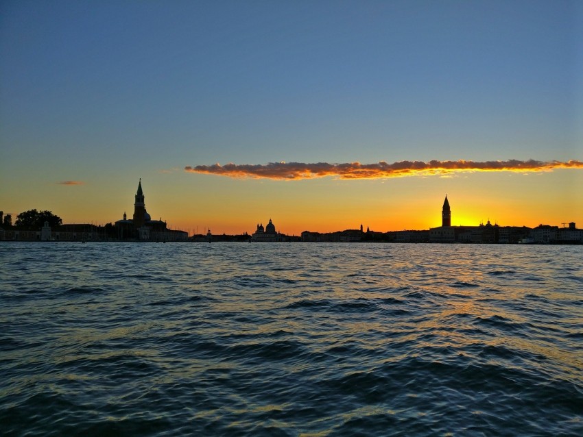 city, horizon, dawn, water, ripples