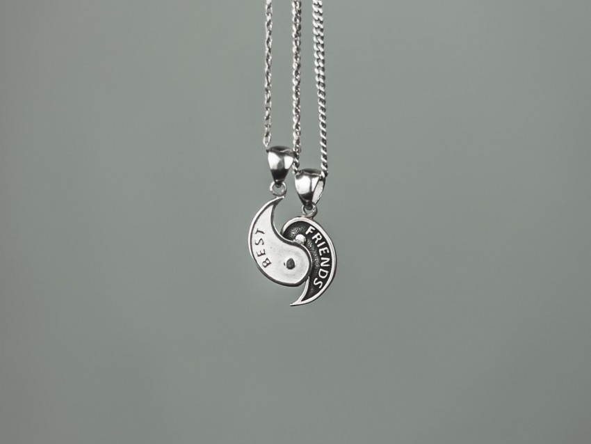 Friends Pendants Chains Couple Background