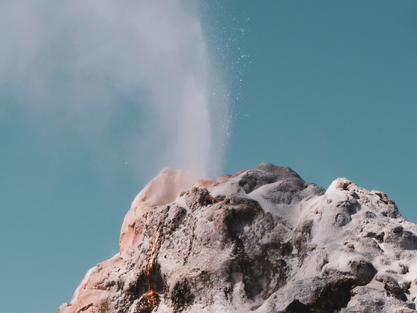 Geyser Mountain Peak Spray Water Background