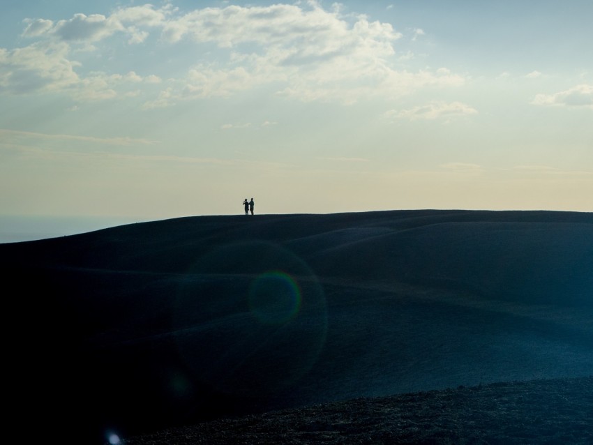 hill, silhouettes, sunlight, glare, horizon