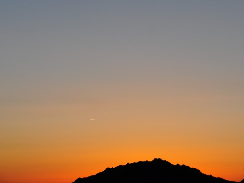 Hill Twilight Sky Gradient Dark Background