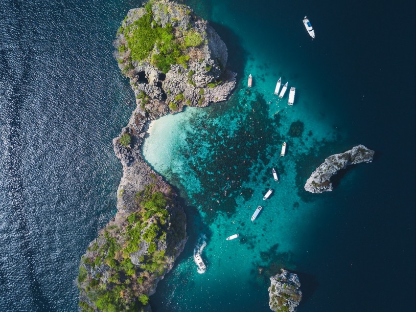 Island Ocean Aerial View Boats Water Background