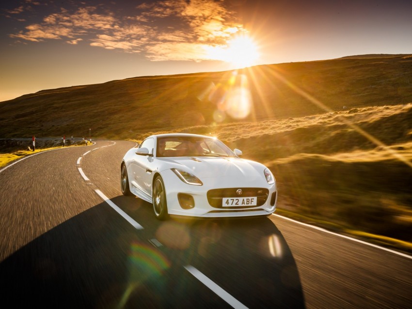 Jaguar F-type Jaguar Sports Car Supercar Sunlight Background