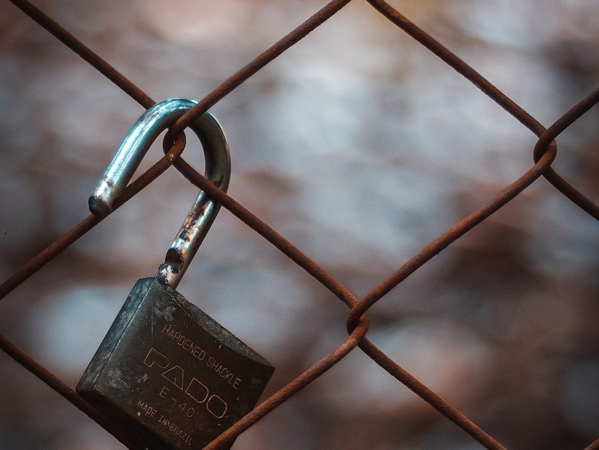 Lock Fence Rust Mesh Background