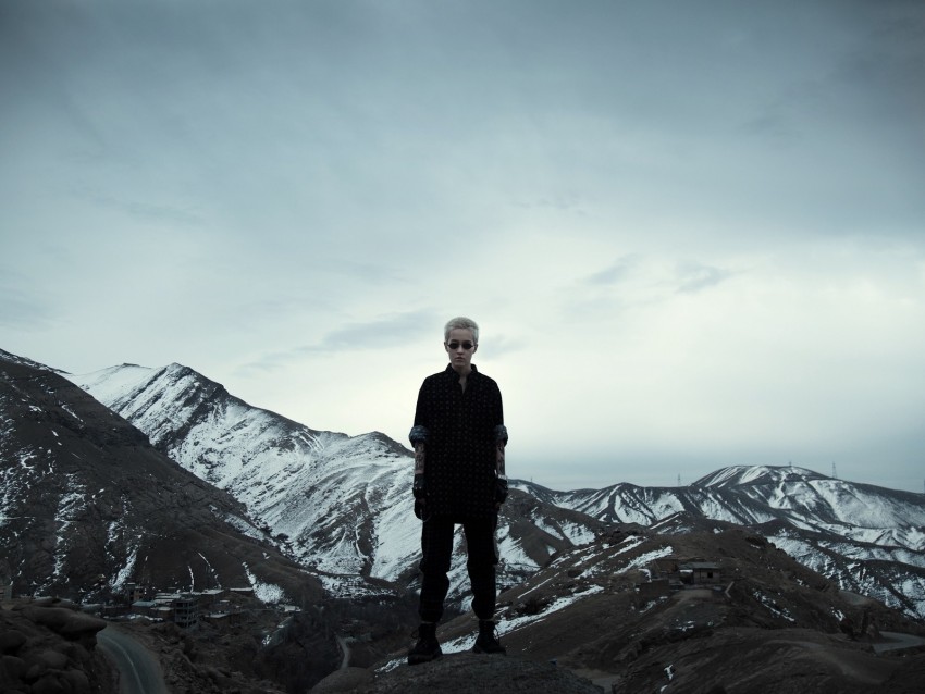 man, mountains, style, fashion, glasses