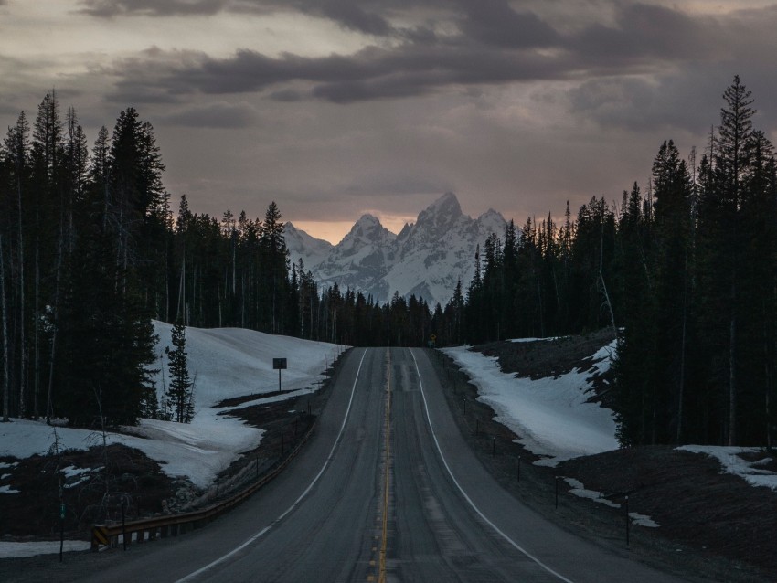 Road Mountains Forest Hills Twilight Background