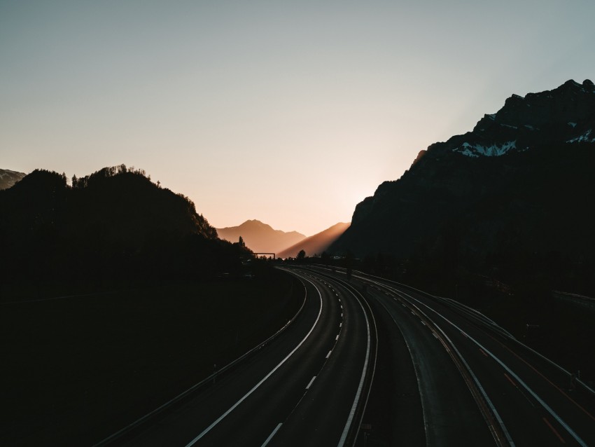 Road Turn Mountains Morning Sundawn Empty Background