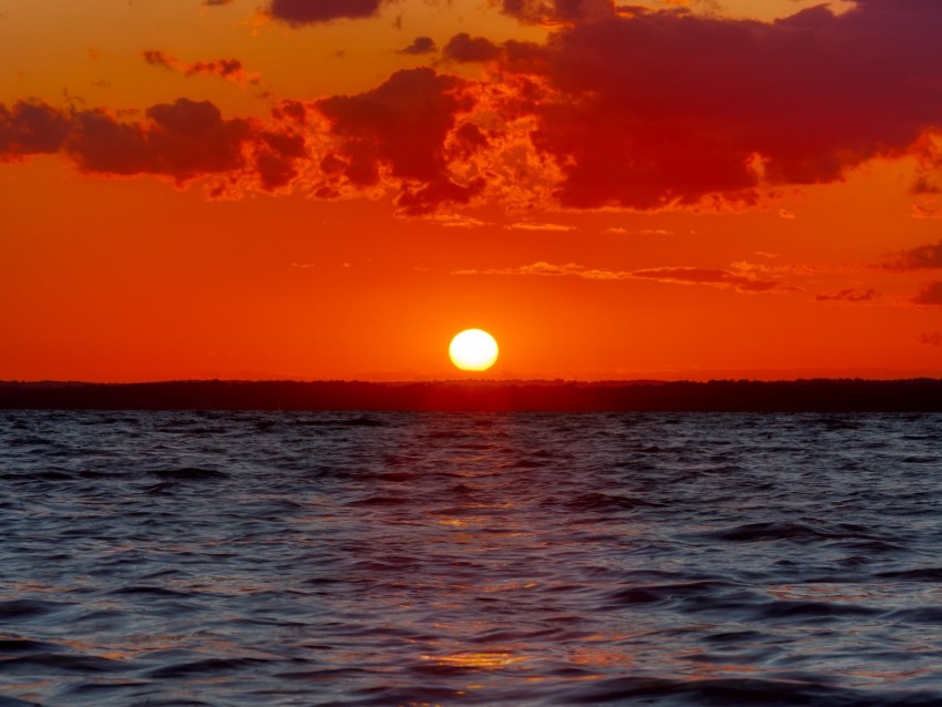 Sea Sunset Horizon Waves Clouds Background