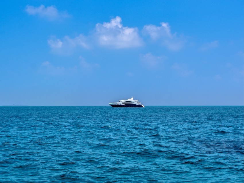 Ship Yacht Sea Horizon Water Sky Background