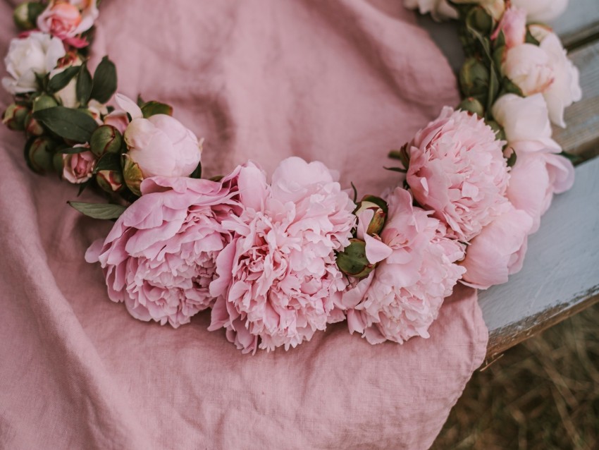 wreath, peonies, flowers, pink